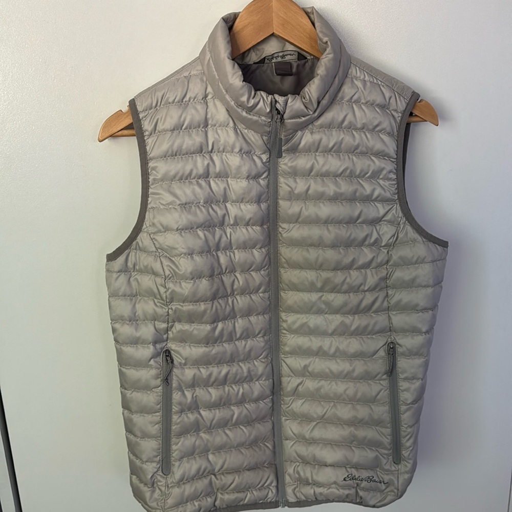 Eddie Bauer EB700 vest